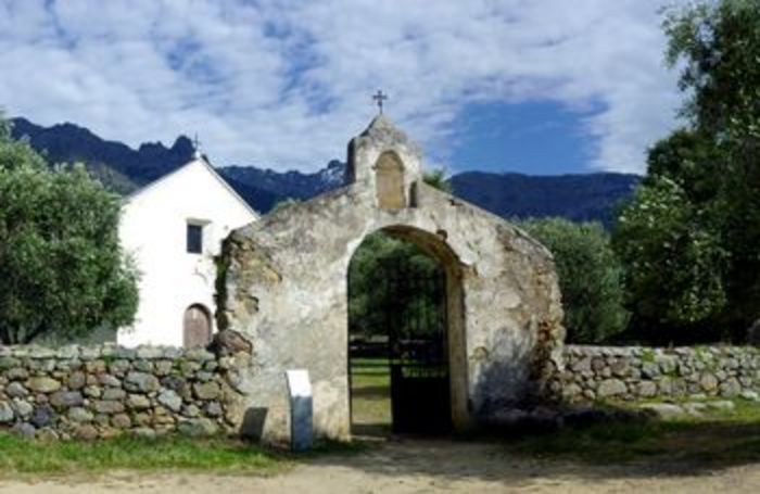 Kirche auf Korsika